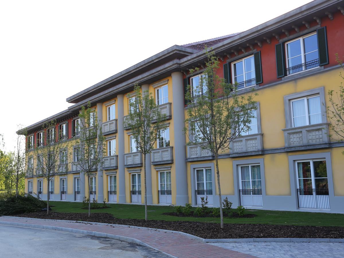 Gardaland Adventure Hotel Castelnuovo del Garda Eksteriør billede
