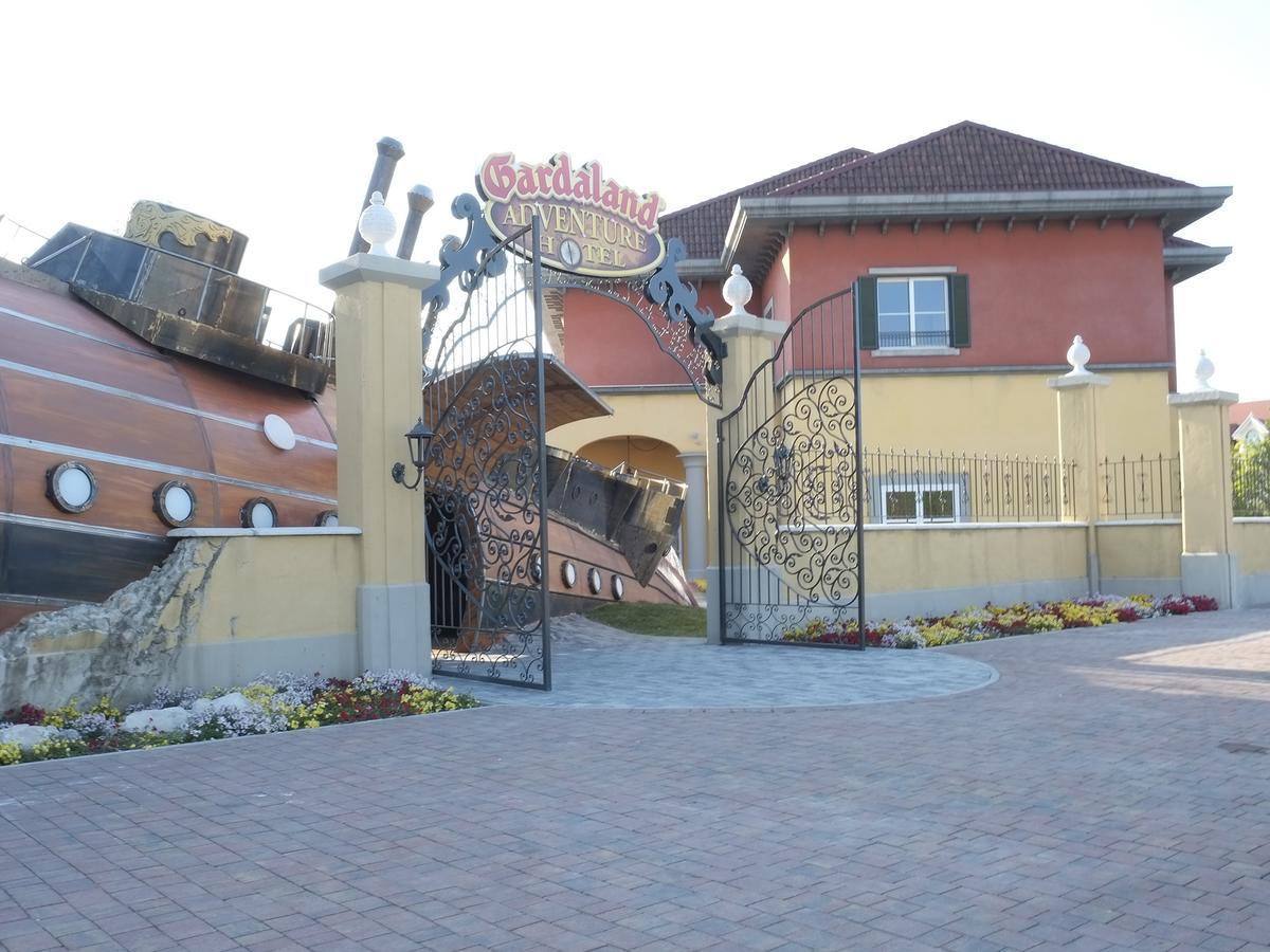 Gardaland Adventure Hotel Castelnuovo del Garda Eksteriør billede