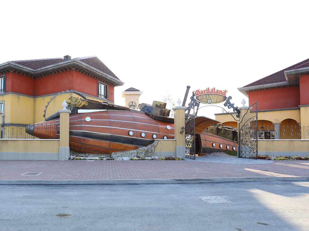 Gardaland Adventure Hotel Castelnuovo del Garda Eksteriør billede