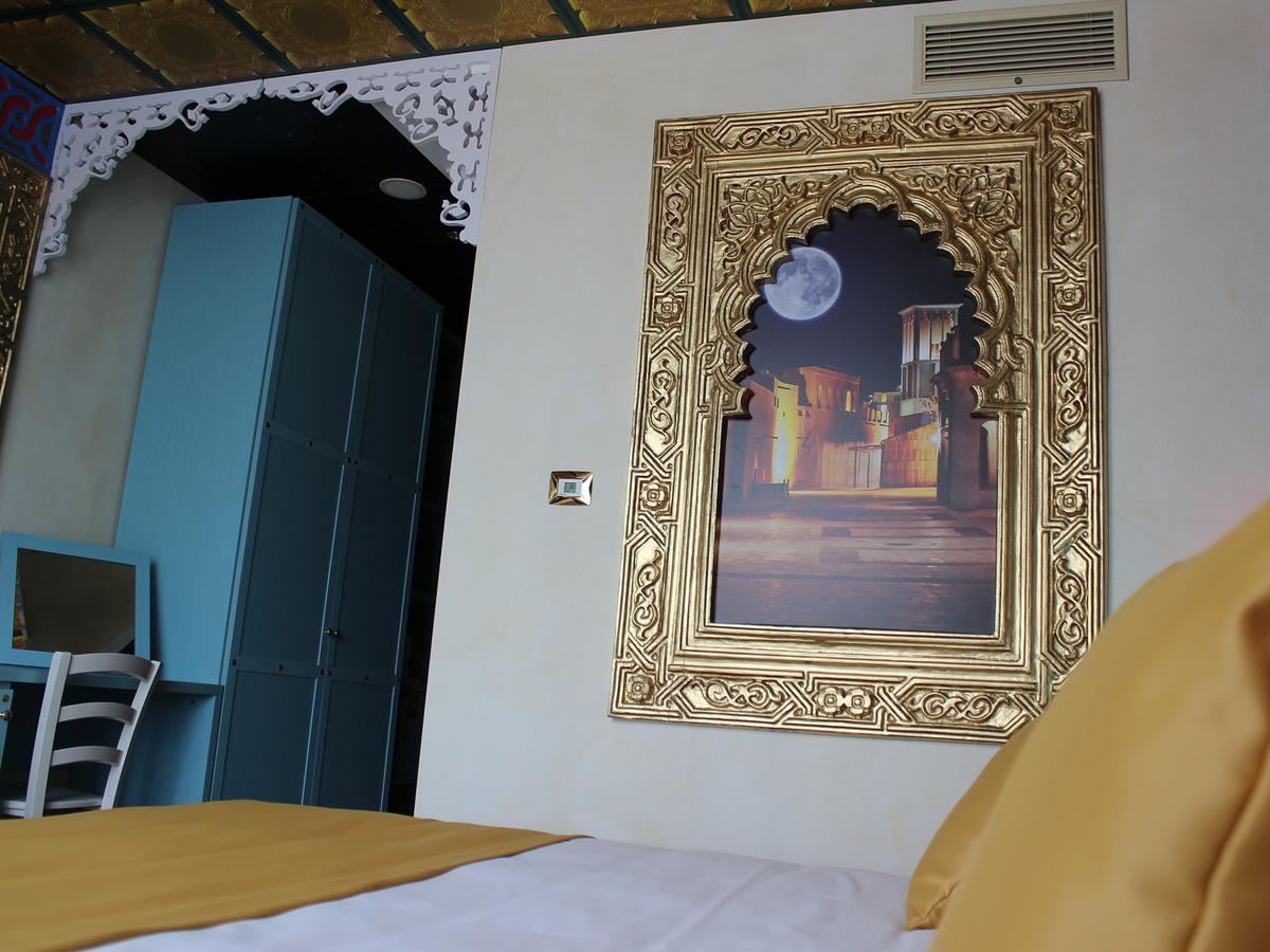 Gardaland Adventure Hotel Castelnuovo del Garda Eksteriør billede