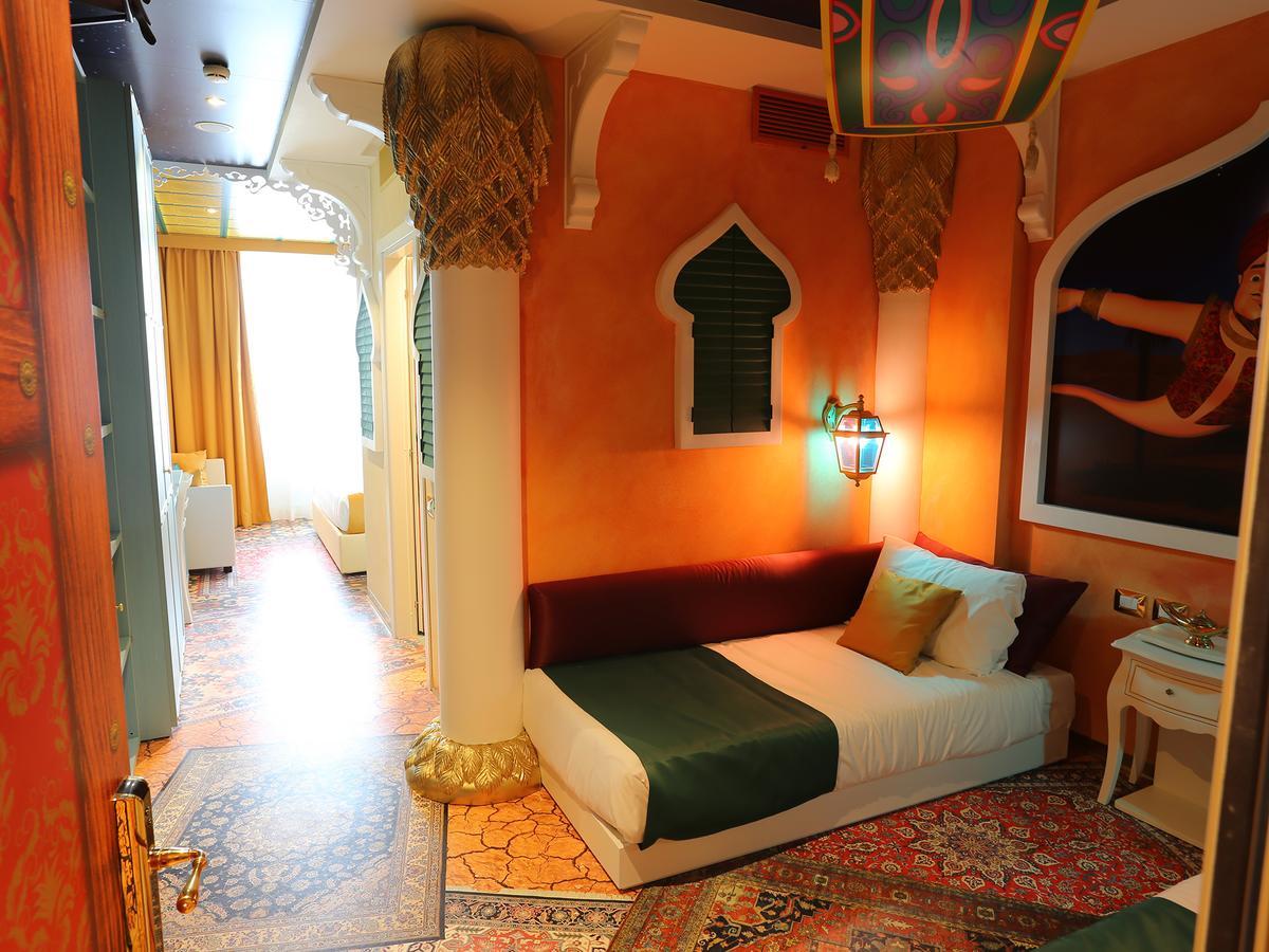 Gardaland Adventure Hotel Castelnuovo del Garda Eksteriør billede