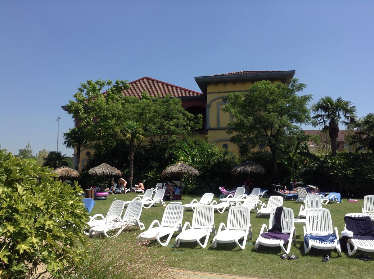 Gardaland Adventure Hotel Castelnuovo del Garda Eksteriør billede