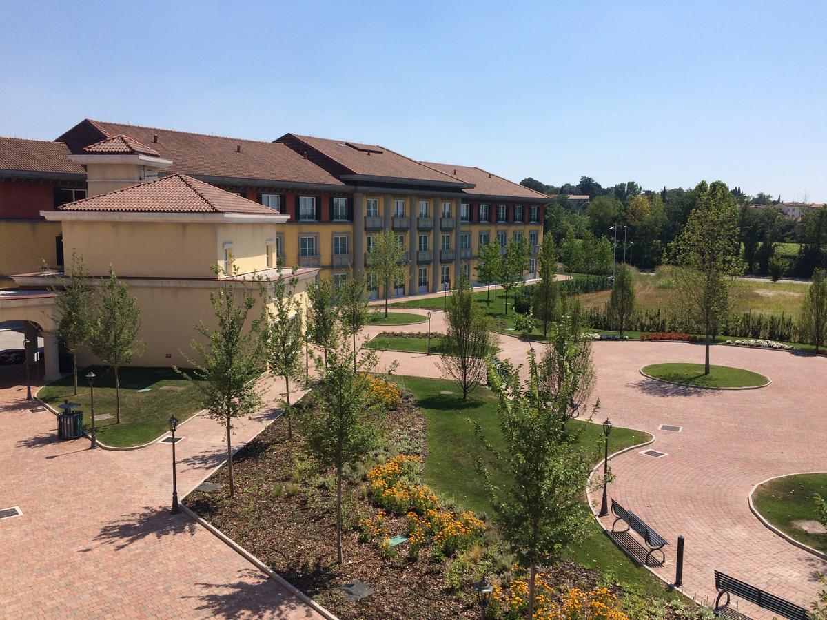 Gardaland Adventure Hotel Castelnuovo del Garda Eksteriør billede